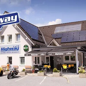 Hotel Highway -